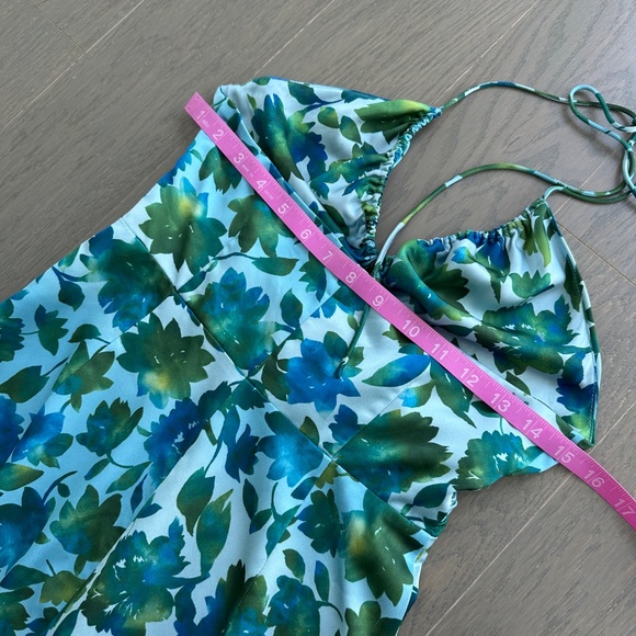 AMUR Edie High Low Tie Neck Gown in Cerulean Blue Lotus Block Print  - SIZE 2 - Picture 13 of 15